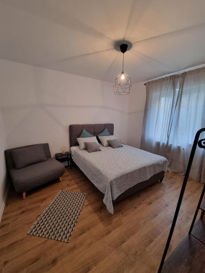 Apartment Gemini Kastela