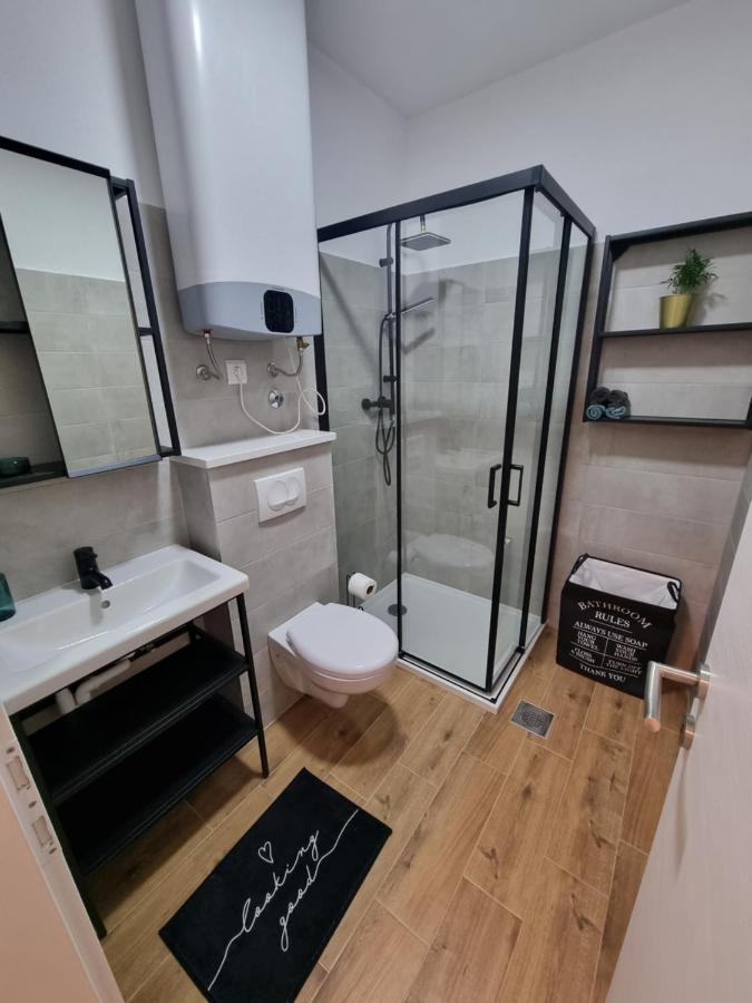 Gemini Apartment