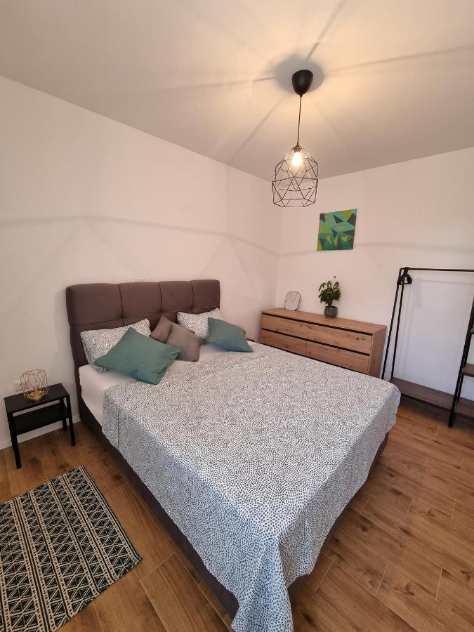 Gemini Apartment