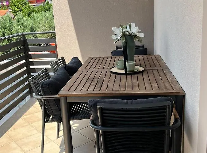 Gemini Suites